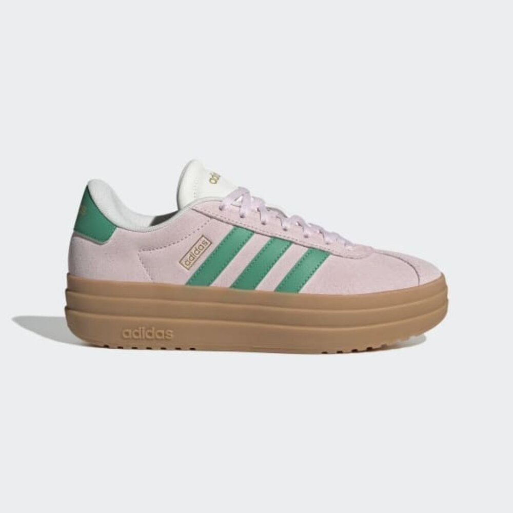 Adidas Wmns VL Court Bold platform sole.